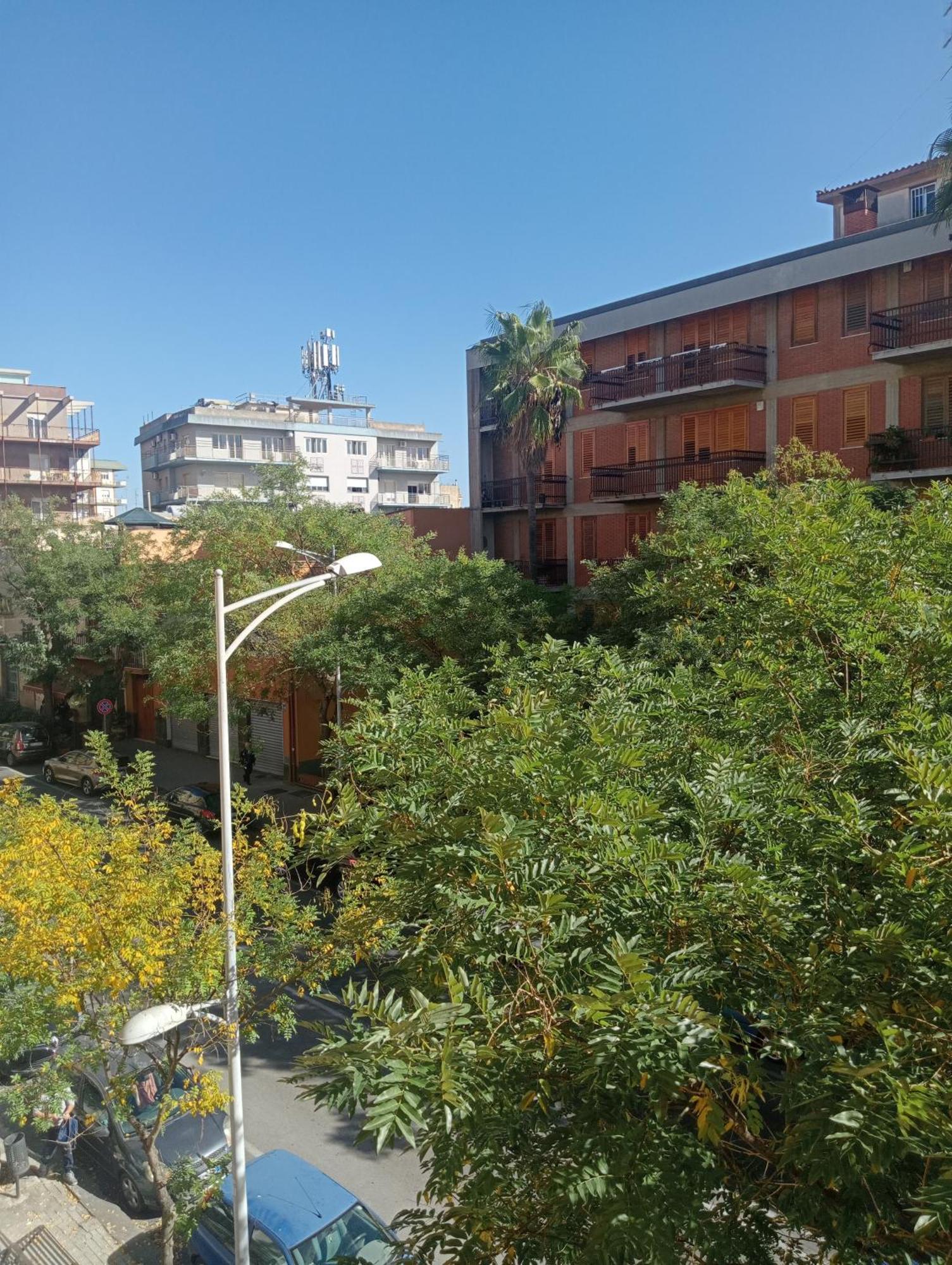 Casa Vacanze I Tre Girasoli "Green House" Caltagirone Exterior foto