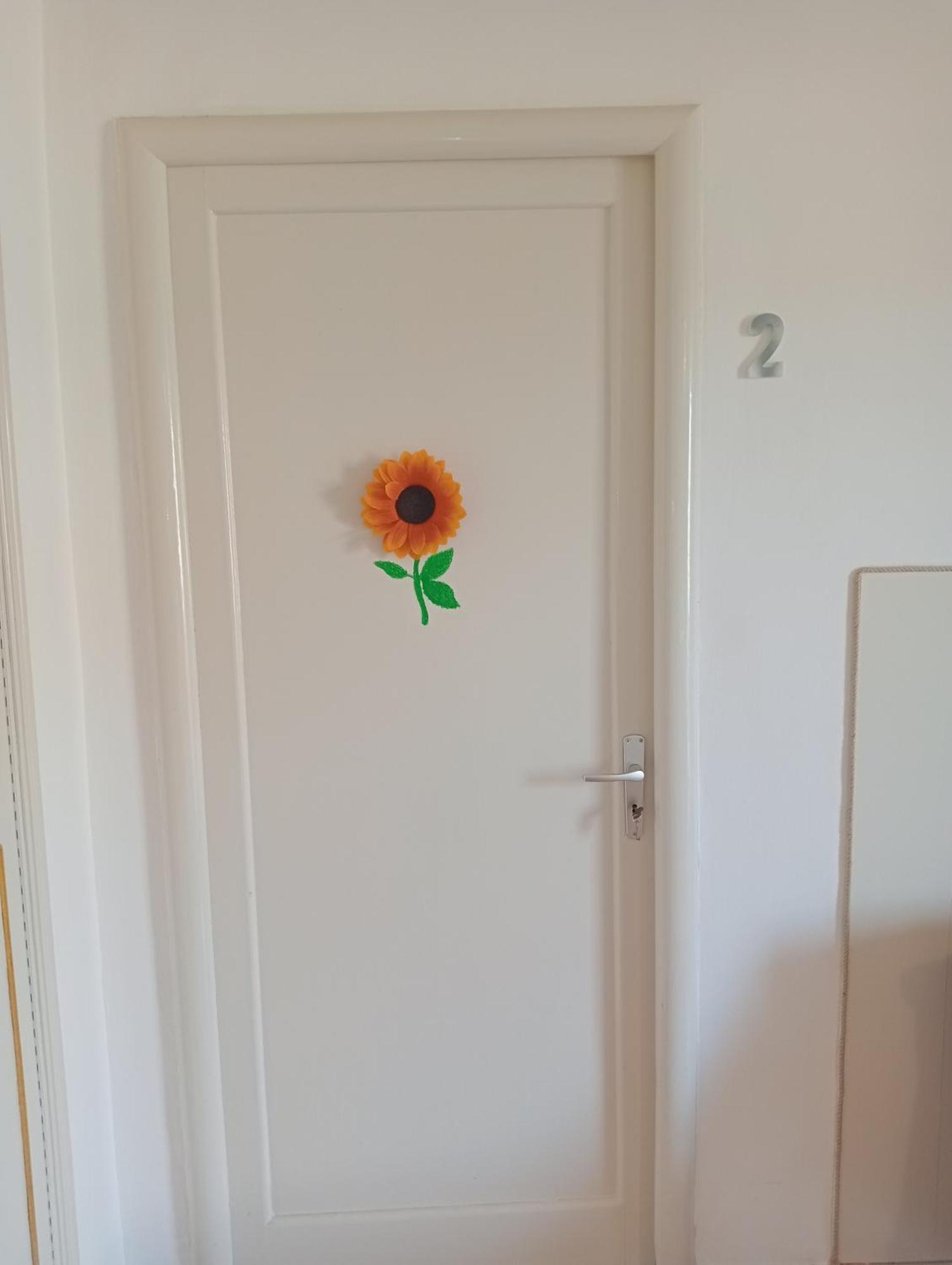 Casa Vacanze I Tre Girasoli "Green House" Caltagirone Exterior foto